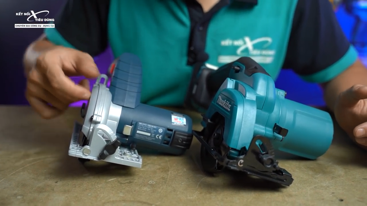 Thiết kế của m&aacute;y cưa Bosch c&oacute; phần nổi trội hơn m&aacute;y cưa Makita với đế m&aacute;y l&agrave;m bằng hợp kim nh&ocirc;m cứng c&aacute;p, bền bỉ