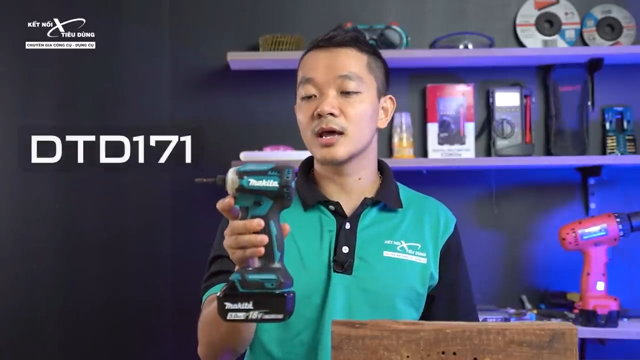 Makita DTD171 l&agrave; d&ograve;ng m&aacute;y bắn v&iacute;t d&ugrave;ng pin cao cấp của Makita phục vụ nhu cầu bắn, th&aacute;o v&iacute;t chuy&ecirc;n nghiệp