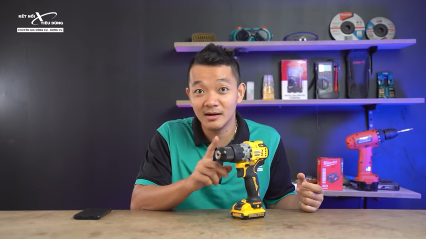 M&aacute;y khoan pin Dewalt DC706 với thiết kế gọn nhẹ được nhiều Anh Em ưa chuộng