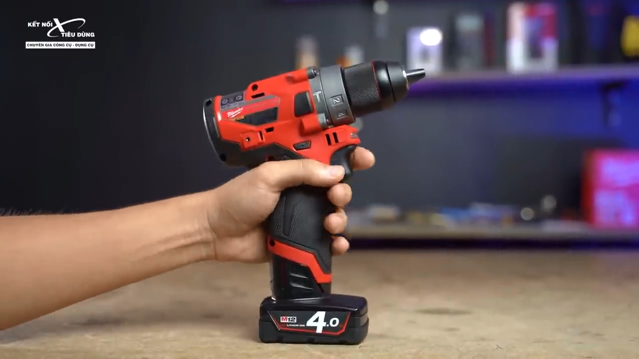 C&aacute;c chi tiết m&aacute;y được l&agrave;m rất tỉ mỉ, chỉnh chu v&agrave; cực kỳ xịn s&ograve;