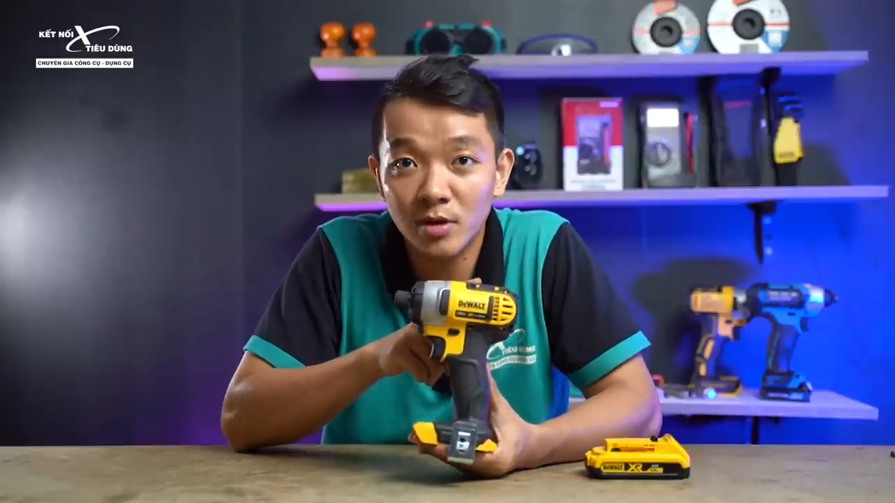Mua m&aacute;y bắn v&iacute;t Dewalt DCF885 ch&iacute;nh h&atilde;ng gi&aacute; tốt ở đ&acirc;u?