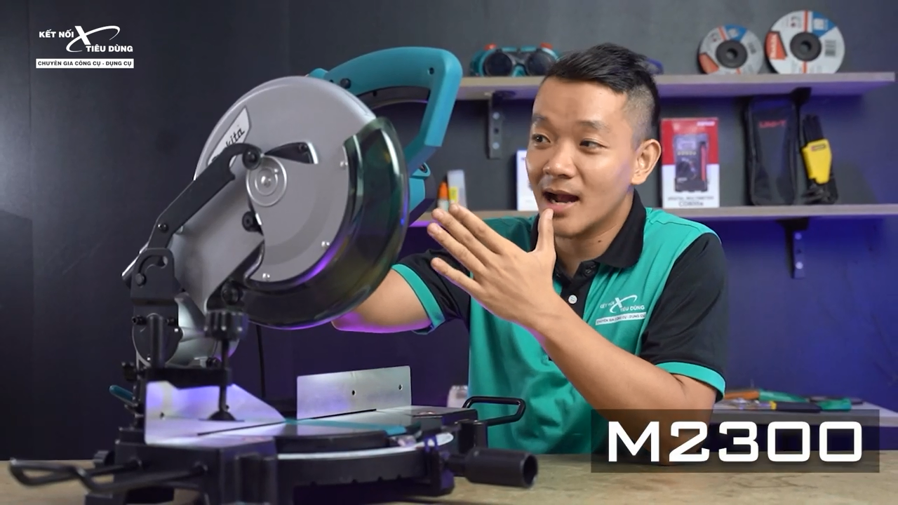 M&aacute;y cưa đa g&oacute;c Makita M2300 trang bị động cơ c&ocirc;ng suất cao, hoạt động mạnh mẽ, thao t&aacute;c linh hoạt