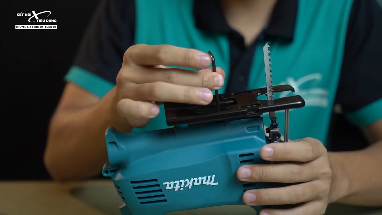M&aacute;y c&oacute; c&ocirc;ng suất mạnh mẽ ở mức 450W cho khả năng hoạt động ổn định