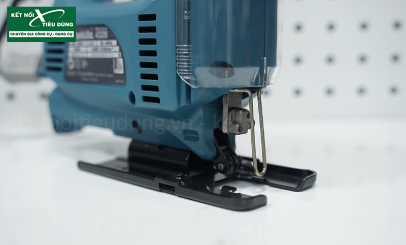 Makita 4328 đều c&oacute; c&ocirc;ng suất hoạt động mạnh mẽ