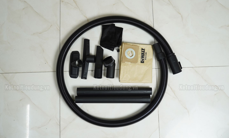 Bộ phụ kiện đi k&egrave;m gồm nhiều m&oacute;n hỗ trợ qu&aacute; tr&igrave;nh l&agrave;m vệ sinh diễn ra dễ d&agrave;ng