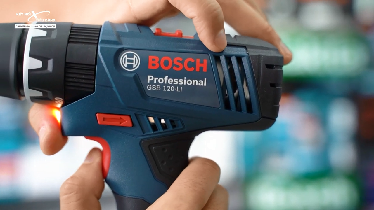 M&aacute;y khoan pin t&oacute;e lửa b&ecirc;n trong l&agrave; một hiện tượng rất b&igrave;nh thường