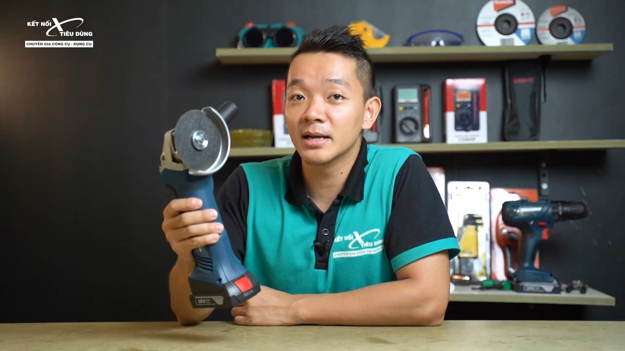 M&aacute;y m&agrave;i c&oacute; thiết kế nhỏ gọn v&agrave; tiện lợi, tốc độ cắt vật liệu nhanh, ch&iacute;nh x&aacute;c