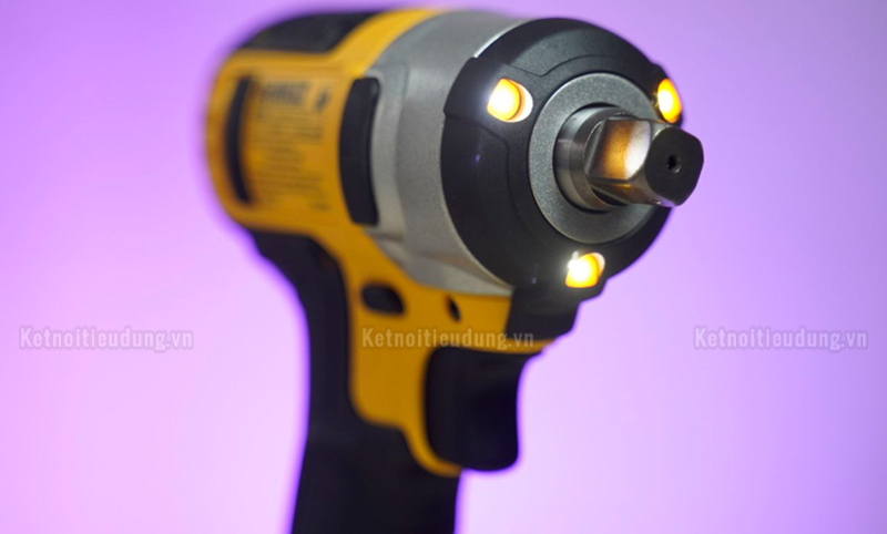 máy vặn bu lông dùng pin 18V Dewalt DCF880M1