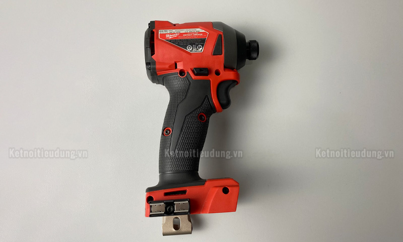 M&aacute;y bắn v&iacute;t c&oacute; t&iacute;nh ứng dụng cao nhờ thiết kế nhỏ gọn l&yacute; tưởng để vận h&agrave;nh trong nhiều điều kiện l&agrave;m việc
