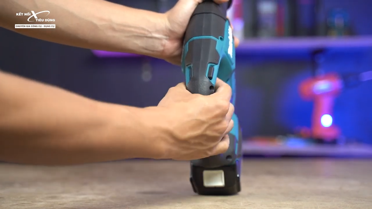 N&uacute;t kh&oacute;a điều chỉnh chế độ đảm bảo an to&agrave;n khi anh em sử dụng