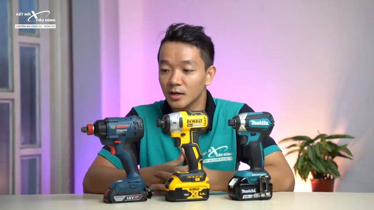 Makita DT153, Dewalt DCF887 v&agrave; Bosch GDX 180LI l&agrave; 3 chiếc m&aacute;y vặn v&iacute;t d&ugrave;ng pin đến từ những thương hiệu nổi tiếng