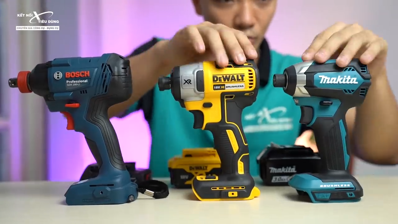 Mua m&aacute;y vặn v&iacute;t cầm tay d&ugrave;ng pin ch&iacute;nh h&atilde;ng, gi&aacute; tốt ở đ&acirc;u?