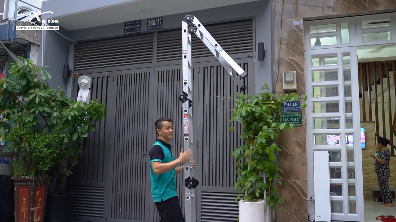 thang nh&ocirc;m PAL gấp dạng m&oacute;c