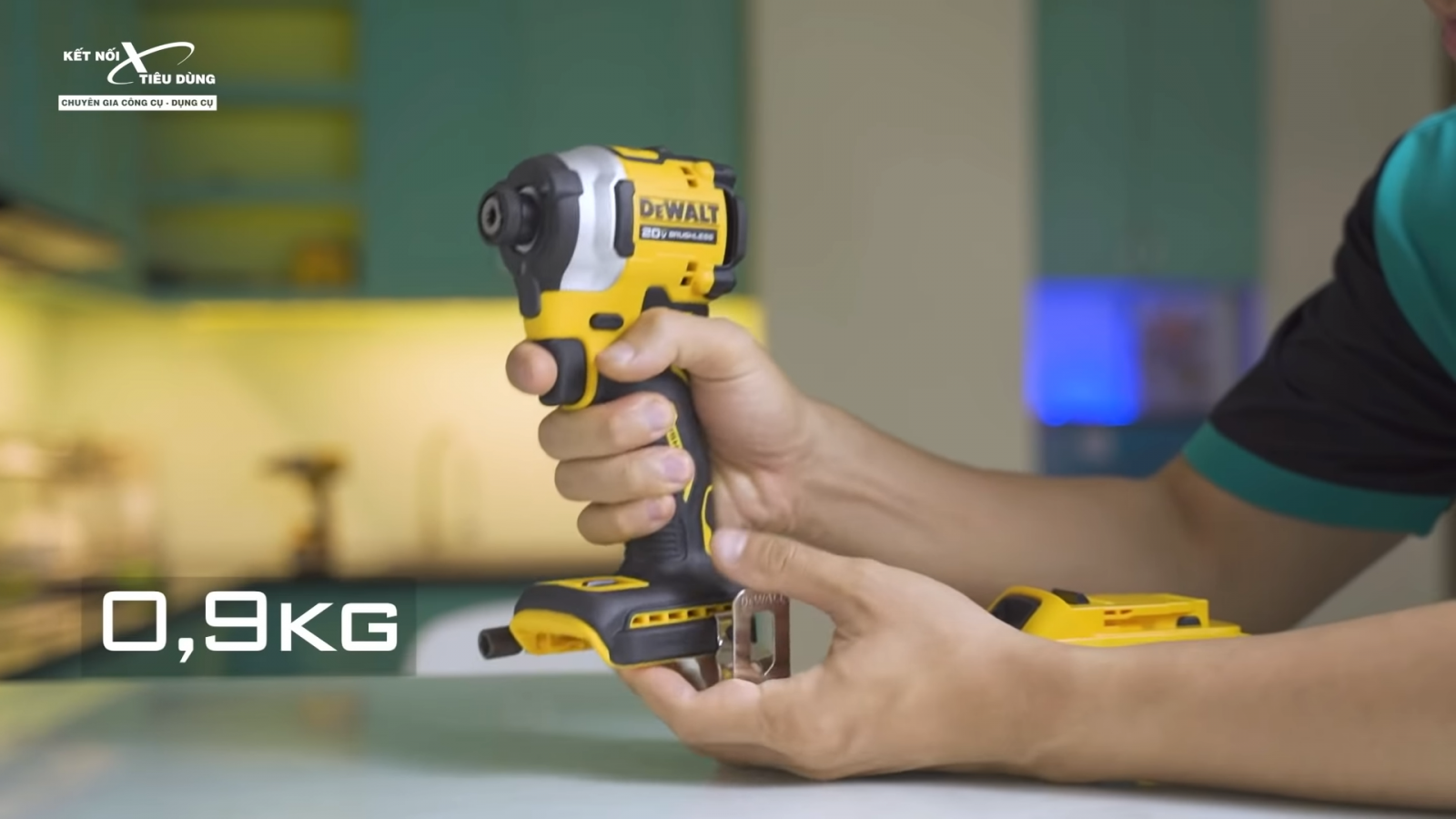 danh-gia-may-ban-vit-dewalt-dcf850-sieu-hot-co-manh-me-nhu-loi-don-14