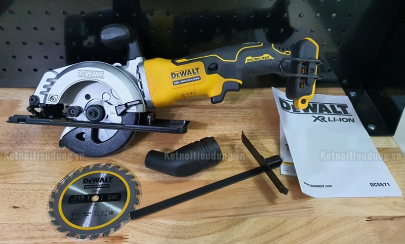 [Review] M&aacute;y Cưa Đĩa Mới Ra Mắt Dewalt DCS571N Thiết Kế Đỉnh, Gọn, Mạnh V&agrave; Đa Năng
