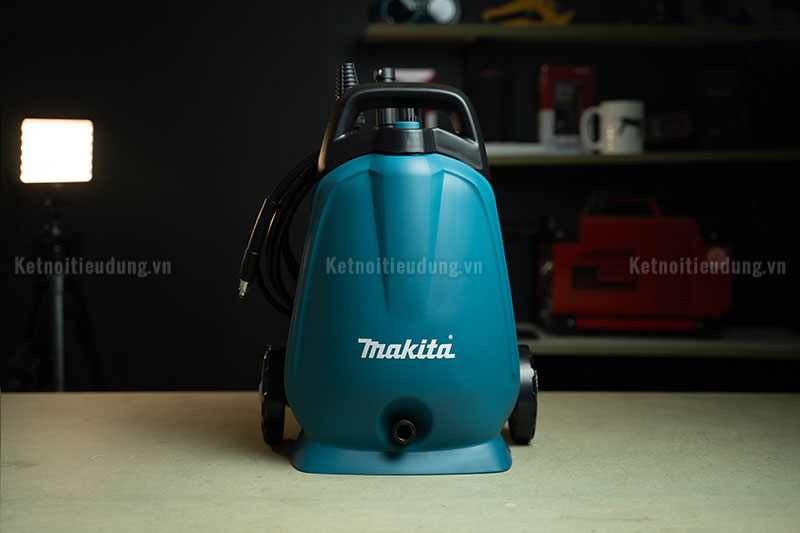 M&aacute;y rửa xe mini loại n&agrave;o tốt cho gia đ&igrave;nh?