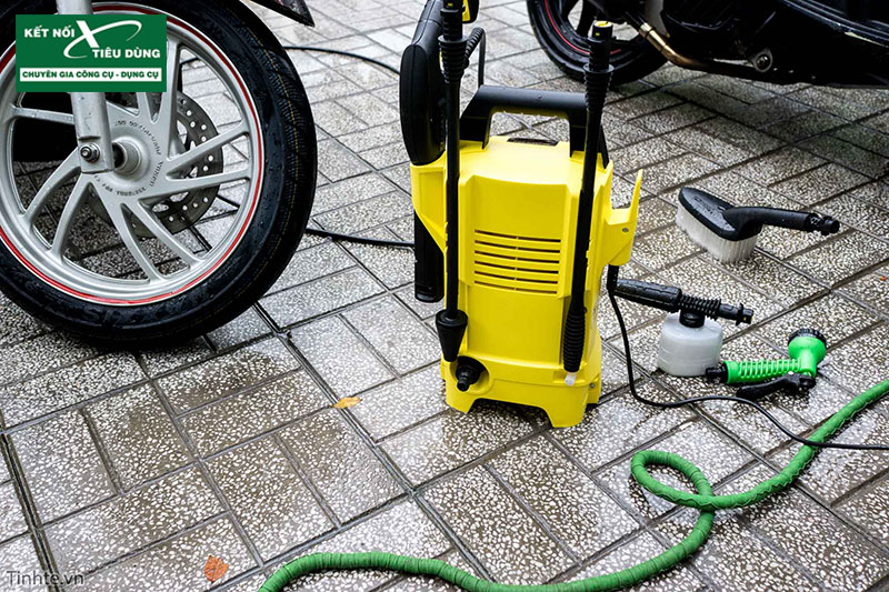 M&aacute;y Xịt Rửa Xe Karcher Nhỏ Gọn Được Nhiều Người Chọn Hiện Nay
