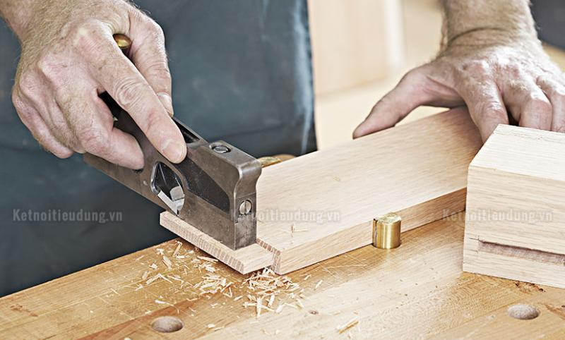 Ra đời máy bào gỗ hiện đại vậy xu hướng bào tay có còn hữu ích?