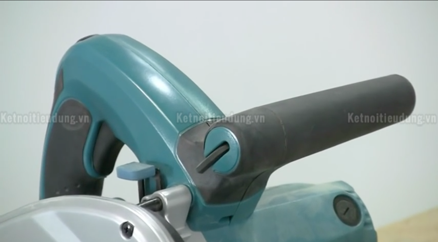 review-chi-tiet-may-cua-dia-makita-sp6000-4