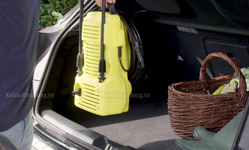 Review M&aacute;y Rửa Xe Gia Đ&igrave;nh Karcher K2 Compact Car