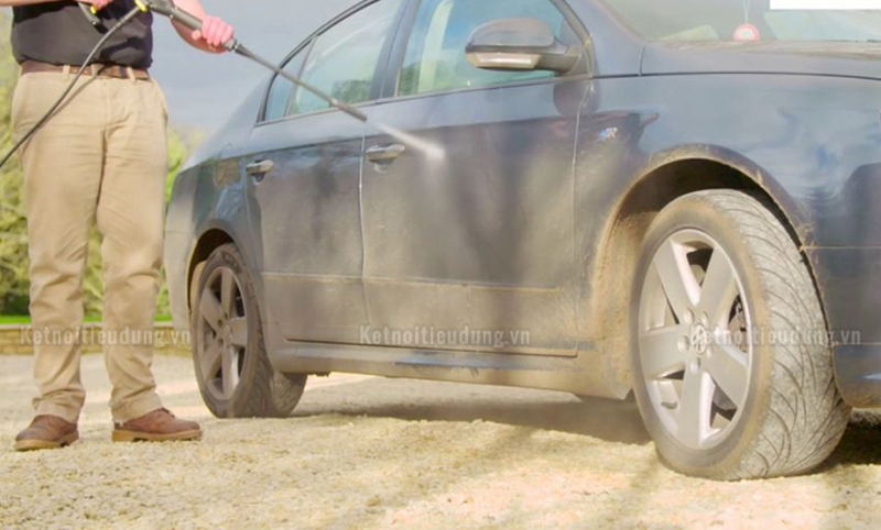 Review M&aacute;y Rửa Xe Gia Đ&igrave;nh Karcher K2 Compact Car
