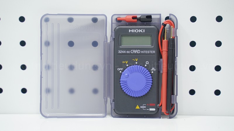 so-sanh-dong-ho-van-nang-cho-nguoi-moi-sanwa-cd800a-va-hioki-4
